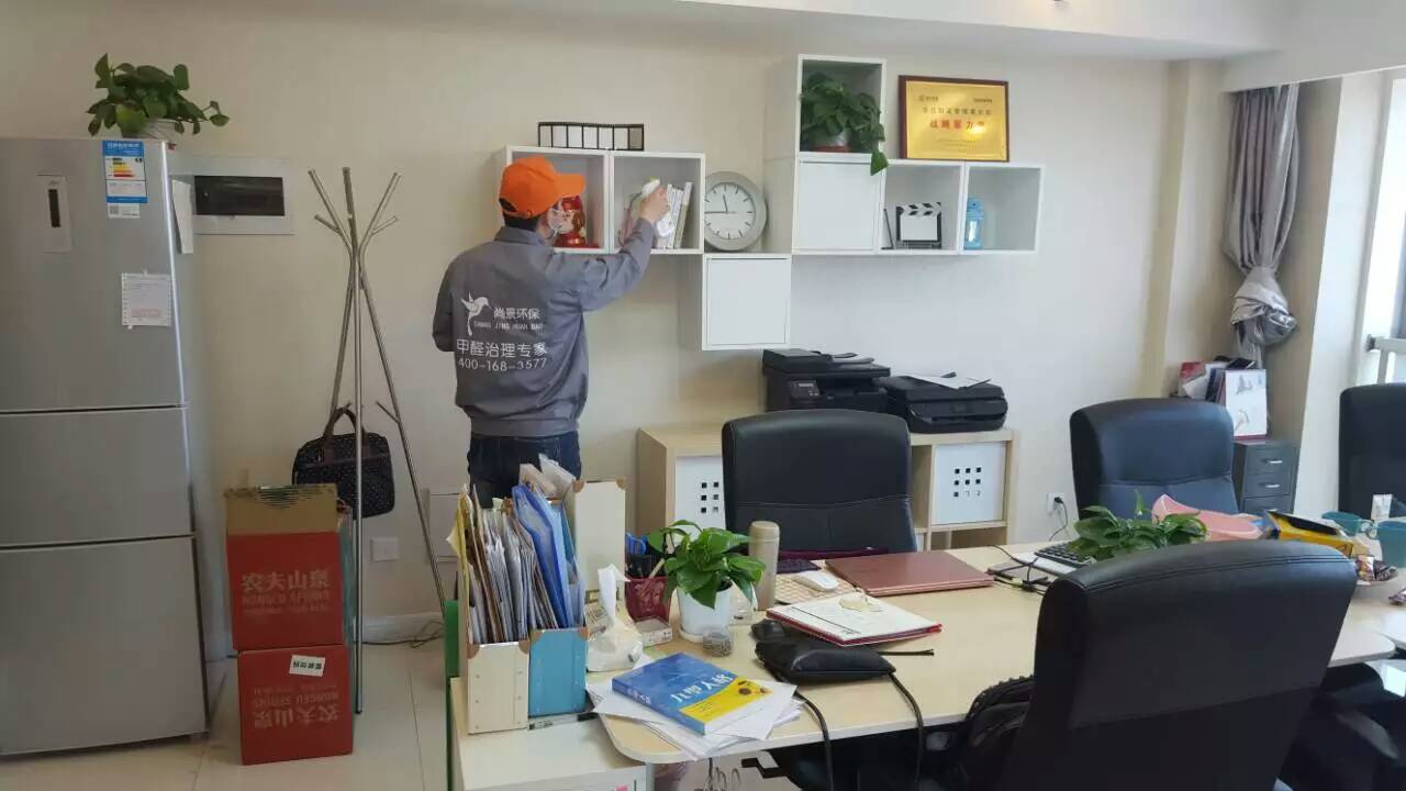 恒天財富辦公區墻面施工 恒天財富辦公區墻面施工