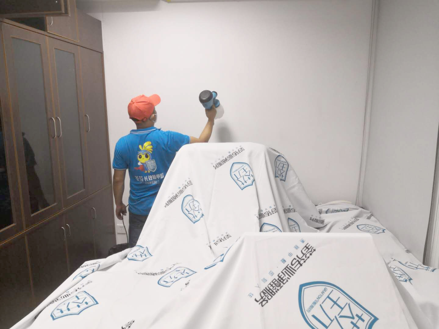 辦公室墻面噴涂全方位施工治理 辦公室墻面噴涂全方位施工治理