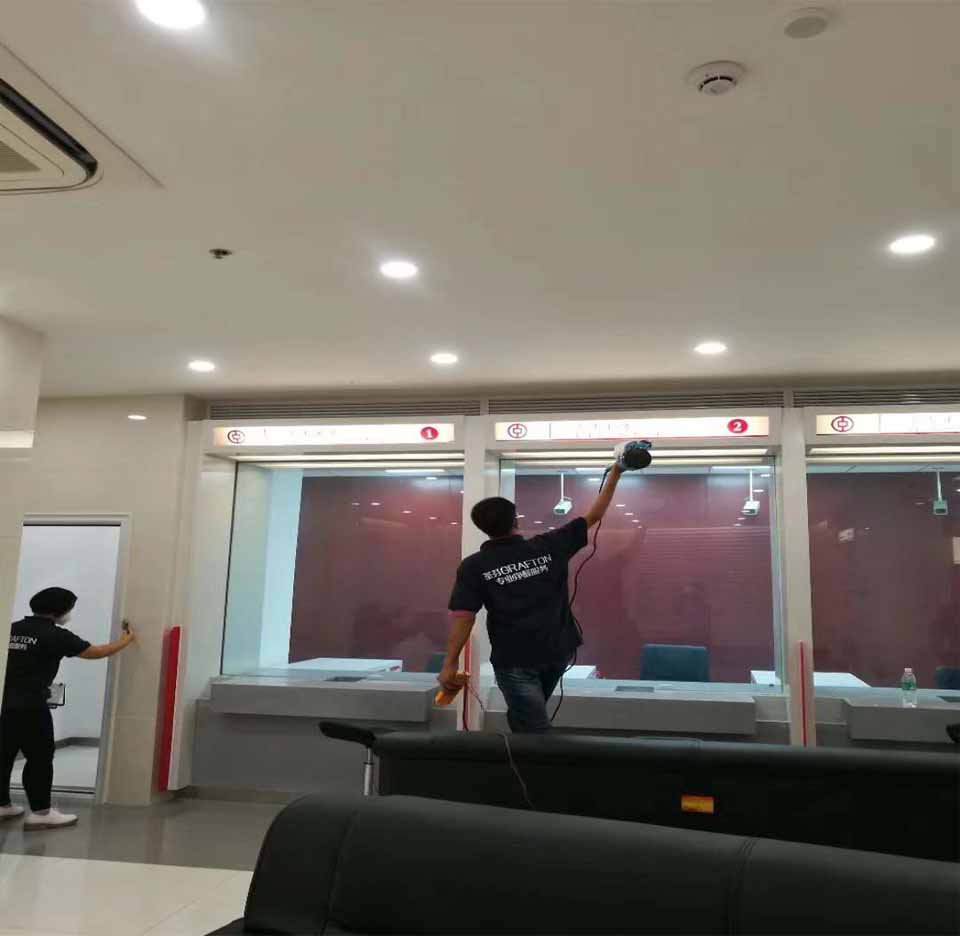 銀行大廳柜臺(tái)全方位噴涂施工 銀行大廳柜臺(tái)全方位噴涂施工