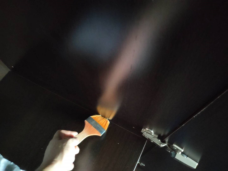 柜子接縫處刷子精細化治理 柜子接縫處刷子精細化治理