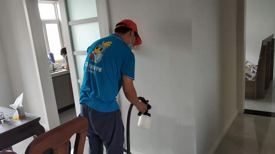 客餐廳墻面噴涂全方位施工治理 客餐廳墻面噴涂全方位施工治理