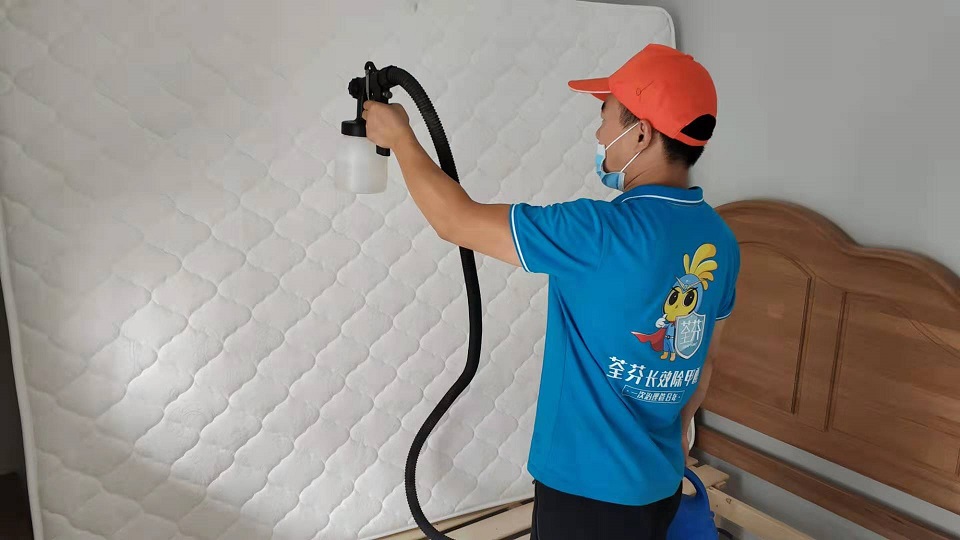 臥室床墊全方位噴涂施工 臥室床墊全方位噴涂施工