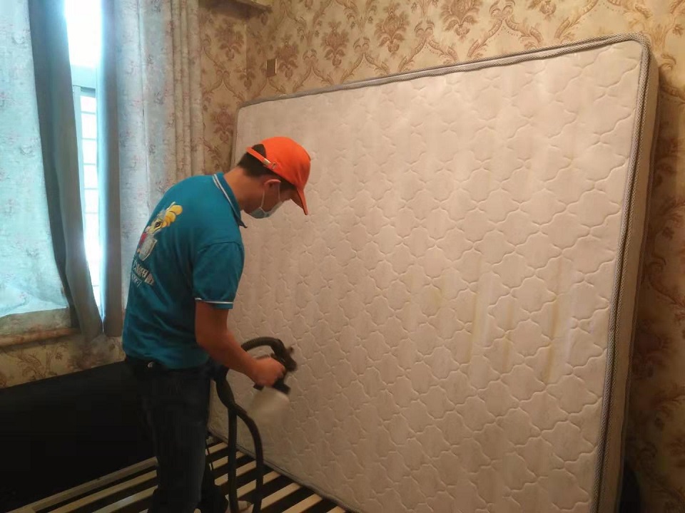 臥室床墊床架噴涂施工治理甲醛