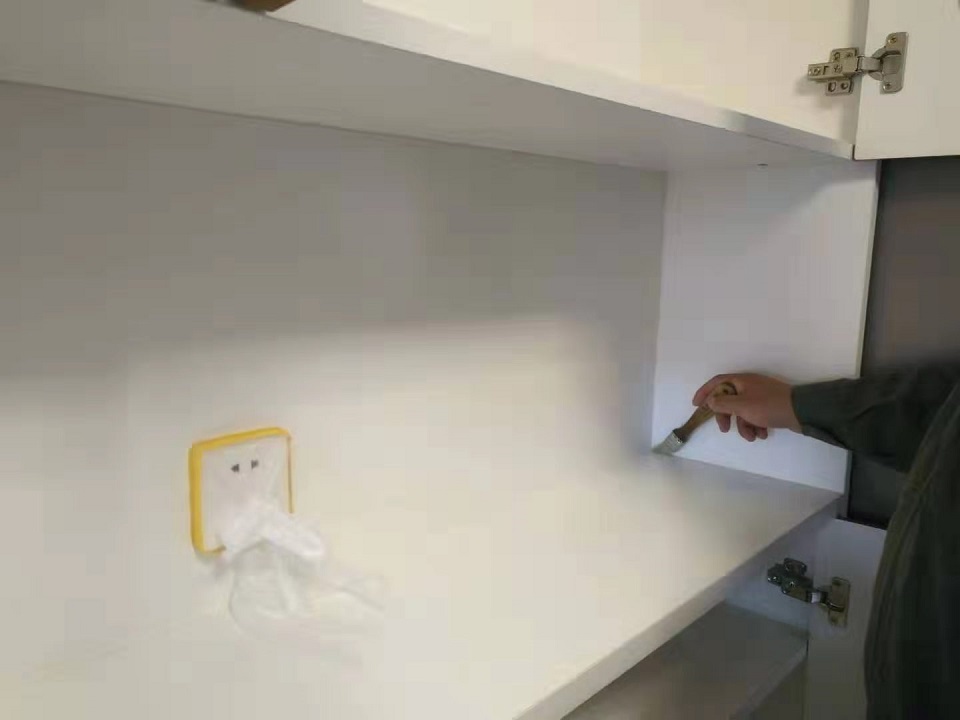 柜子縫隙重點污染源刷子施工 柜子縫隙重點污染源刷子施工