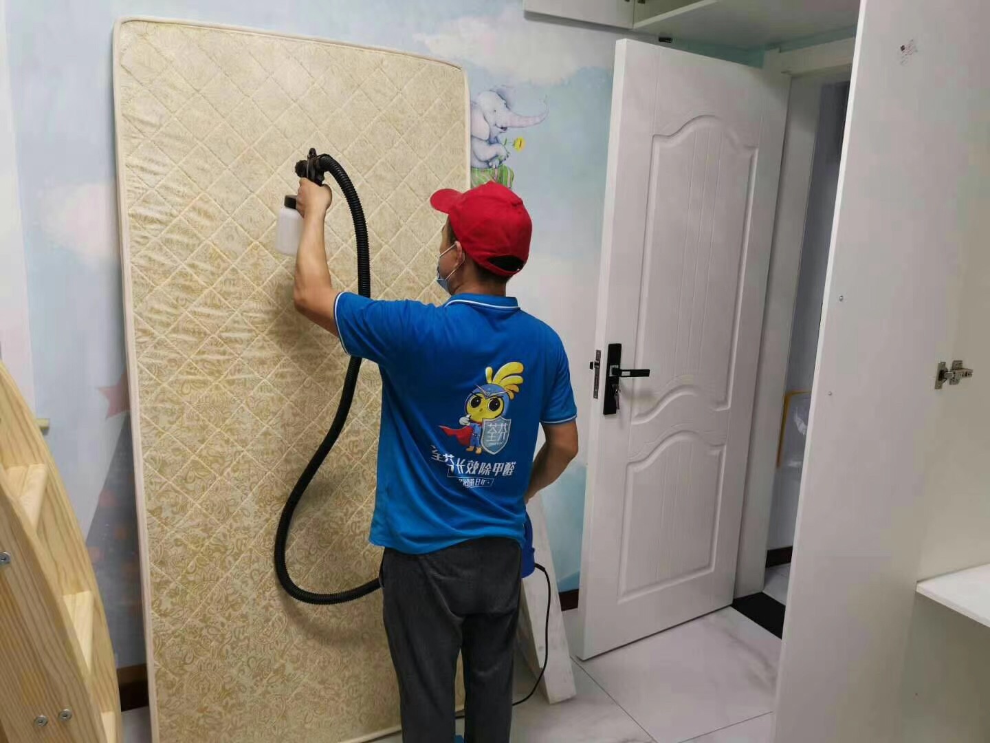 床墊除甲醛施工 床墊除甲醛施工