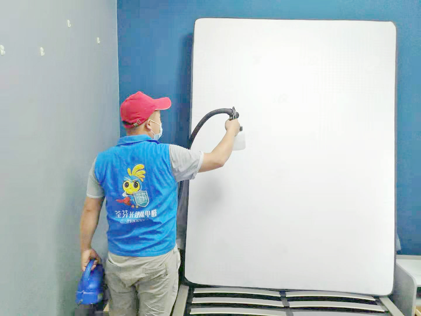 沙發床墊全方位噴涂治理甲醛 沙發床墊全方位噴涂治理甲醛