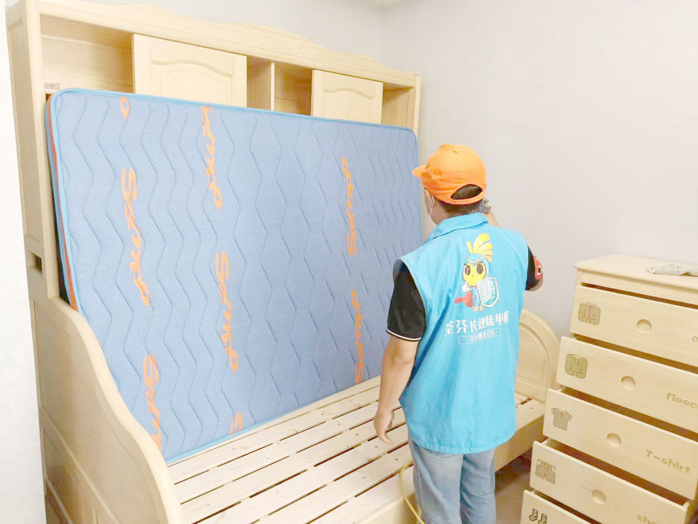 臥室床墊床架噴槍施工治理甲醛 臥室床墊床架噴槍施工治理甲醛