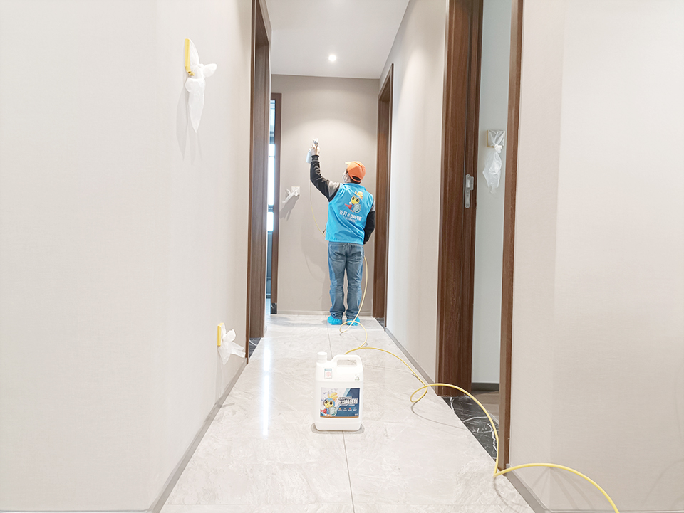 客廳過道墻面精細化施工噴涂 客廳過道墻面精細化施工噴涂