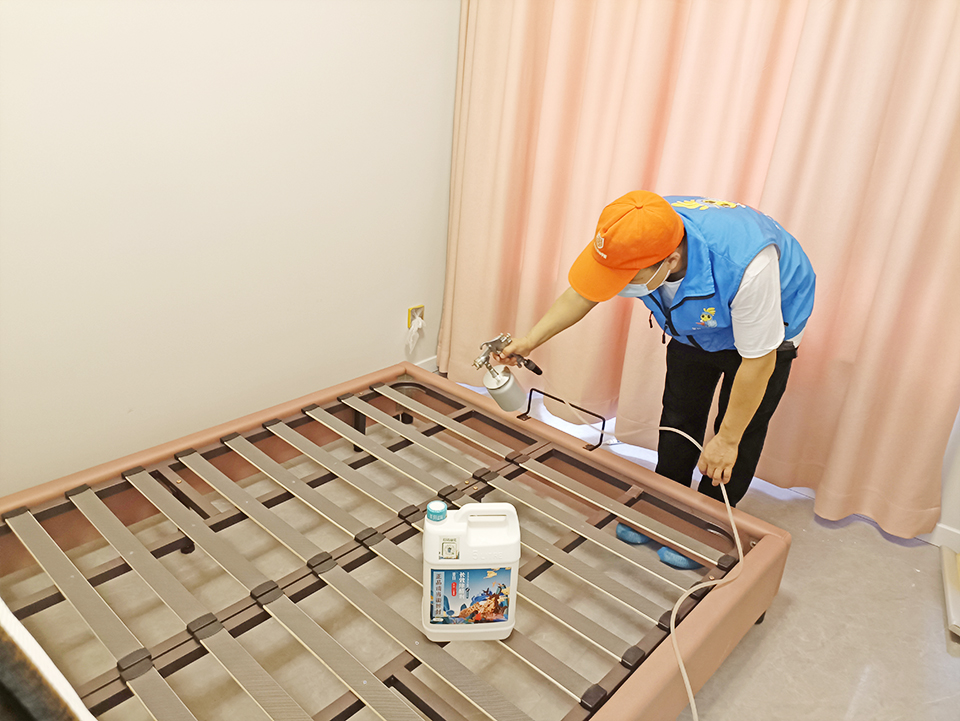 臥室床架噴槍施工治理甲醛 臥室床架噴槍施工治理甲醛